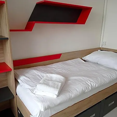 Koleje Vinarska Hotel *